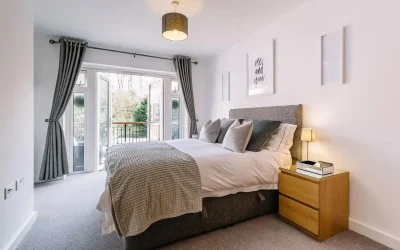 Seasonal Home Staging in Arizona: How to Stage in Summer vs. Winter