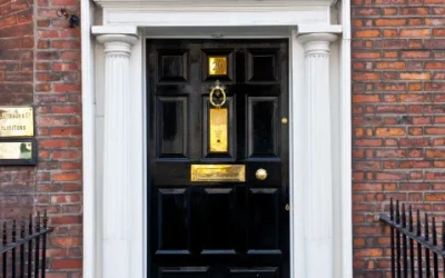 The Power of the Front Door: 5 Ways to Update Your Entryway for Maximum Buyer Appeal